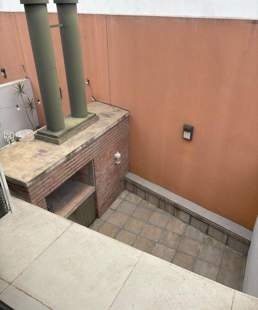Foto de DUPLEX FUNDAR EDIFICIO SILENE 2. DOS DORMITORIOS, ESCRITORIO, PATIO Y, imagen 5