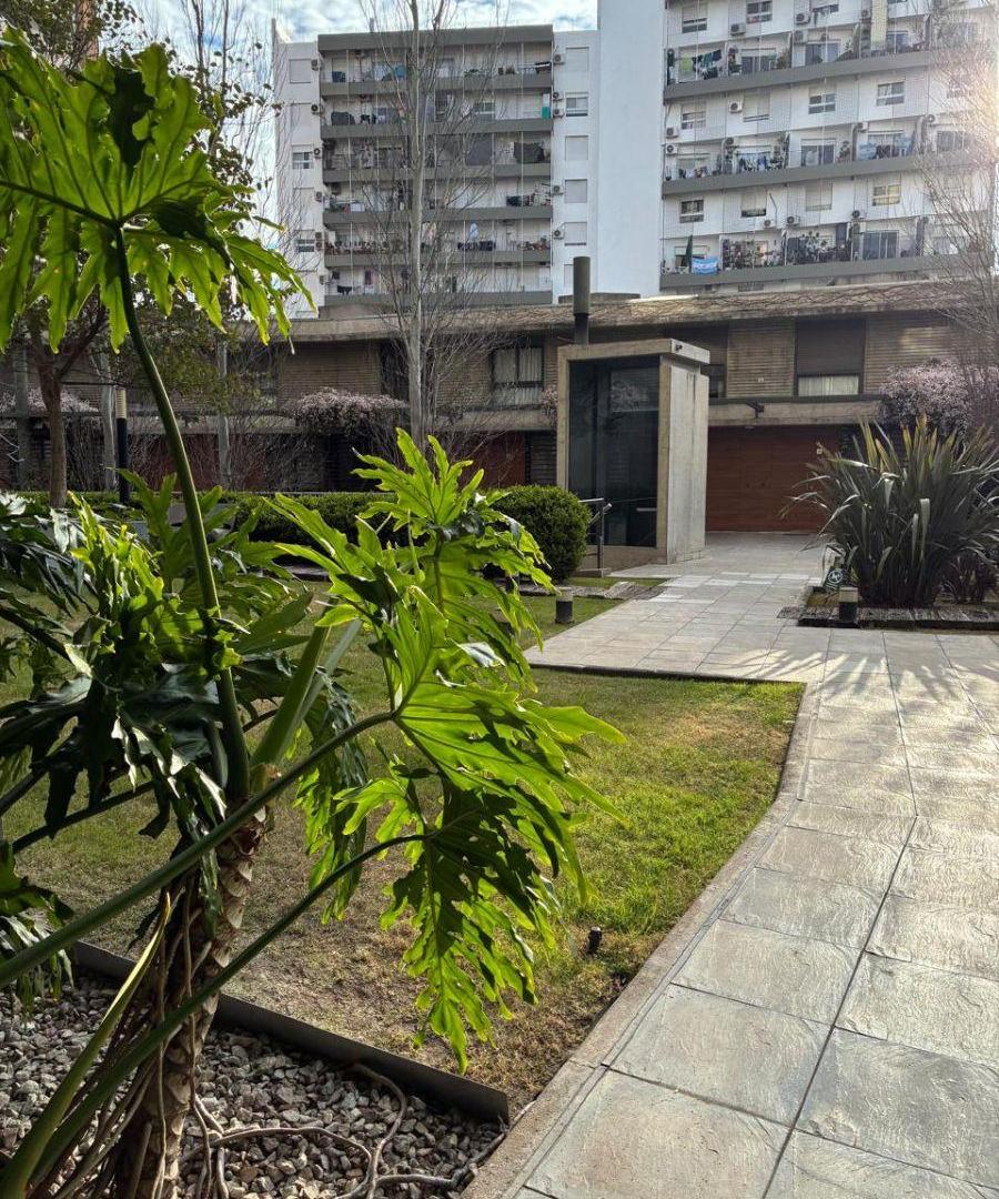Foto de DUPLEX FUNDAR EDIFICIO SILENE 2. DOS DORMITORIOS, ESCRITORIO, PATIO Y, imagen 4