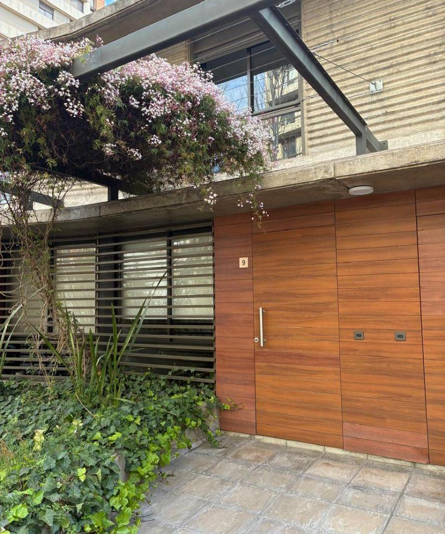 Foto de DUPLEX FUNDAR EDIFICIO SILENE 2. DOS DORMITORIOS, ESCRITORIO, PATIO Y, imagen 1