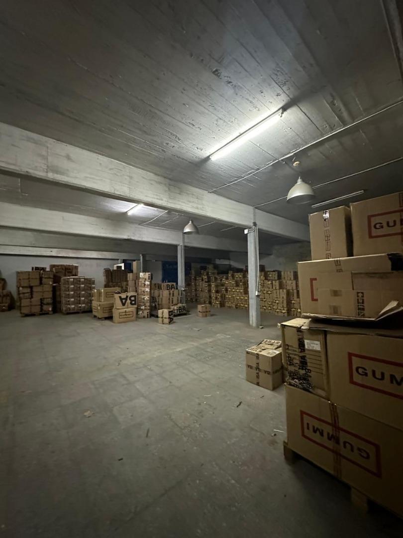 Importante galpón a la venta en San Miguel