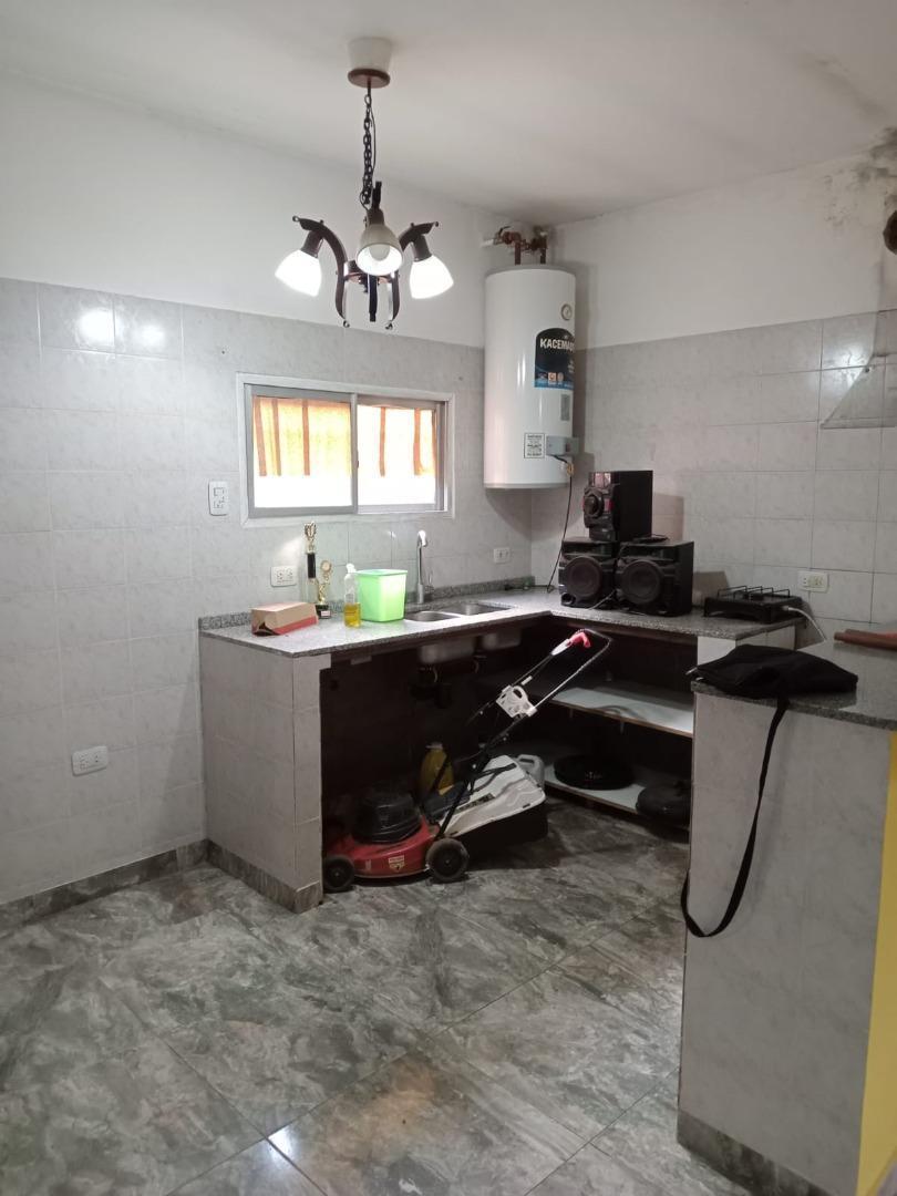 Casa de Tres Ambientes a La Venta en Jose C Paz 2