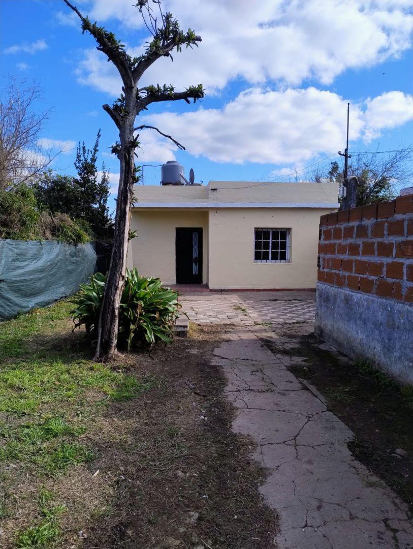 Casa 2 ambientes. | Luis Maria Campos al 700