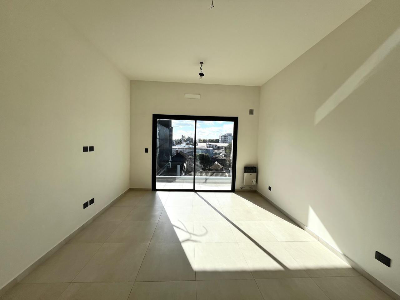 Departamento 2 ambientes. | Av Balbin al 400