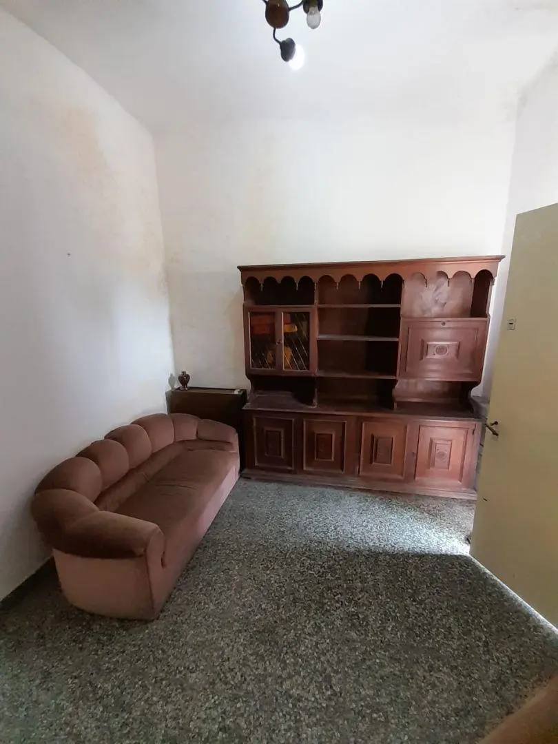 Oficina . | Pueyrredon al 1500 3