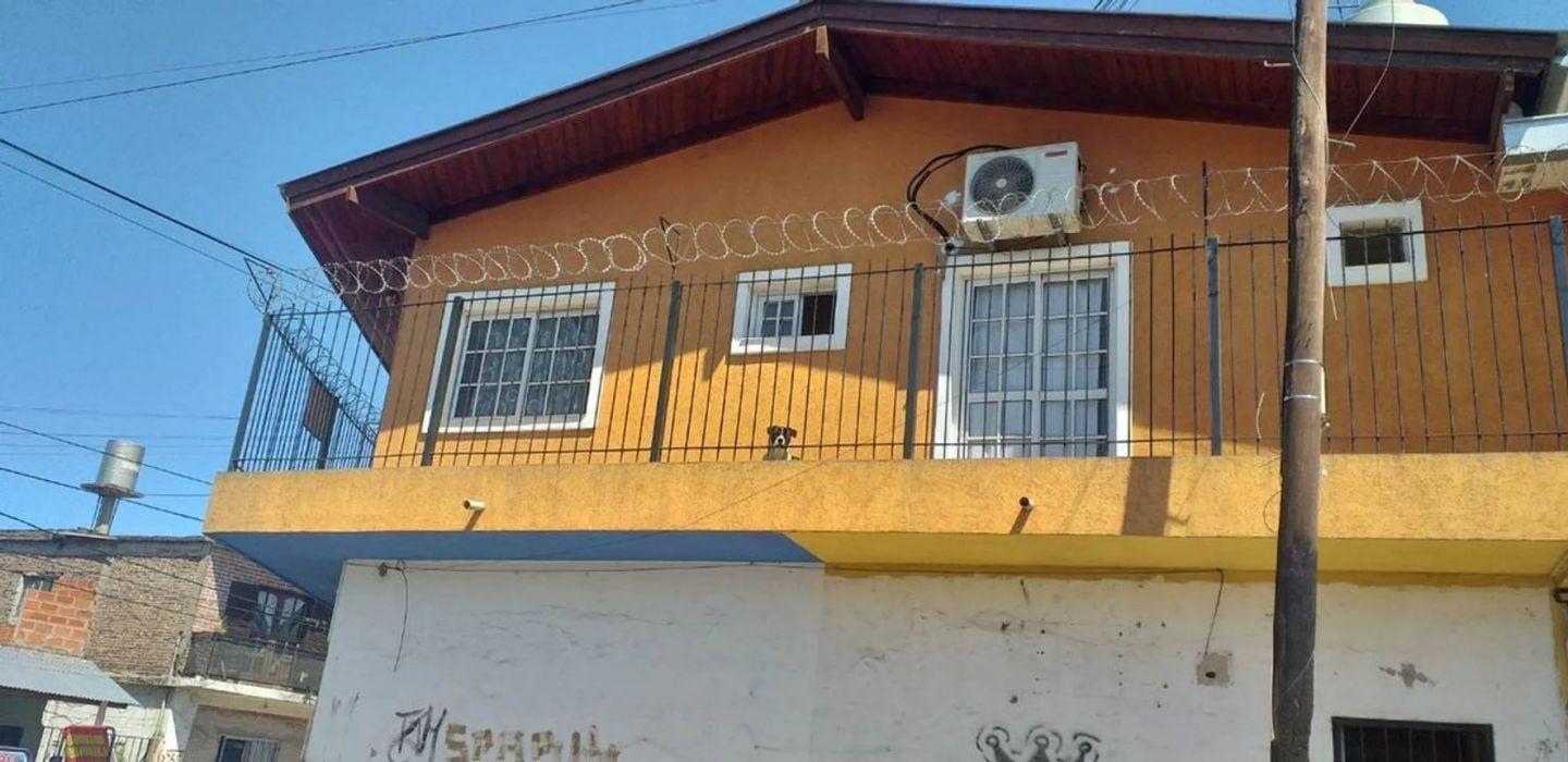 Casa 5 ambientes. | Joaquin V Gonzalez al 3200