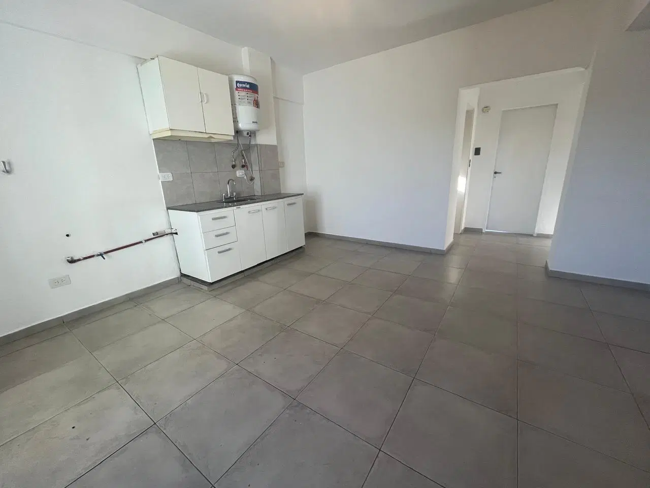 Departamento 2 ambientes. | Gaspar Campos al 6200 2