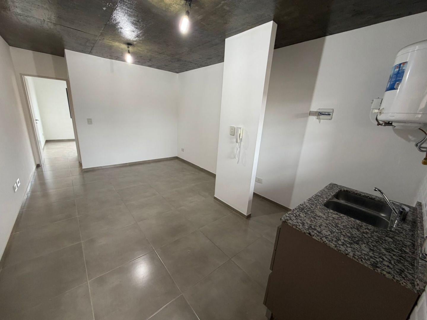 Departamento 2 ambientes. | Juan Maria Gutierrez al 900