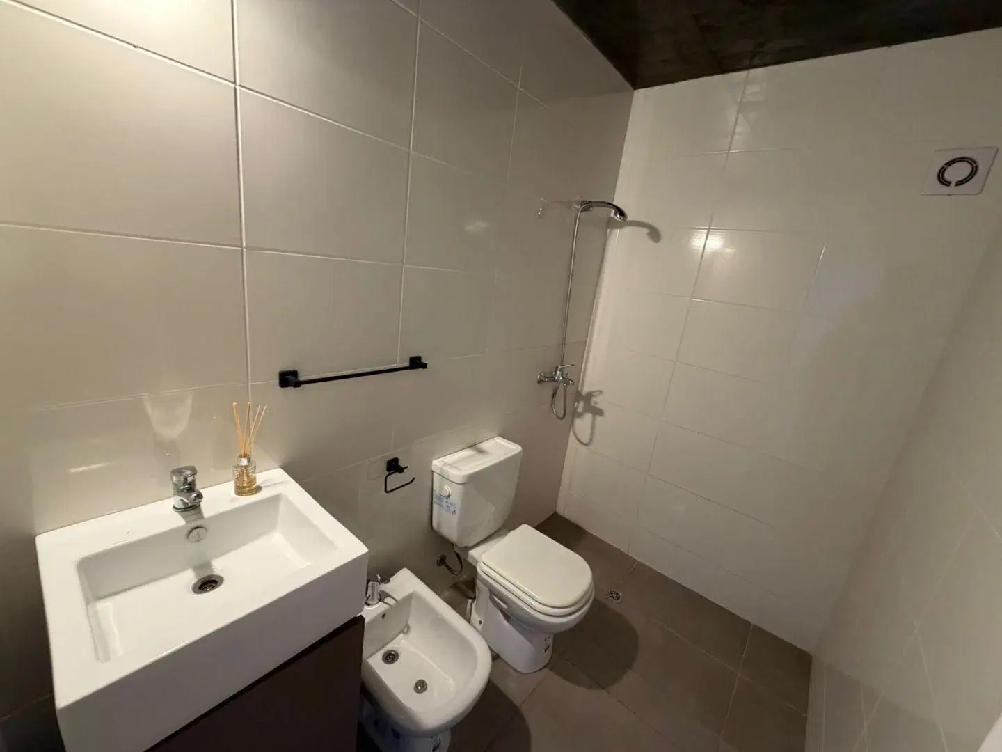 Departamento 2 ambientes. | Juan Maria Gutierrez al 900 1
