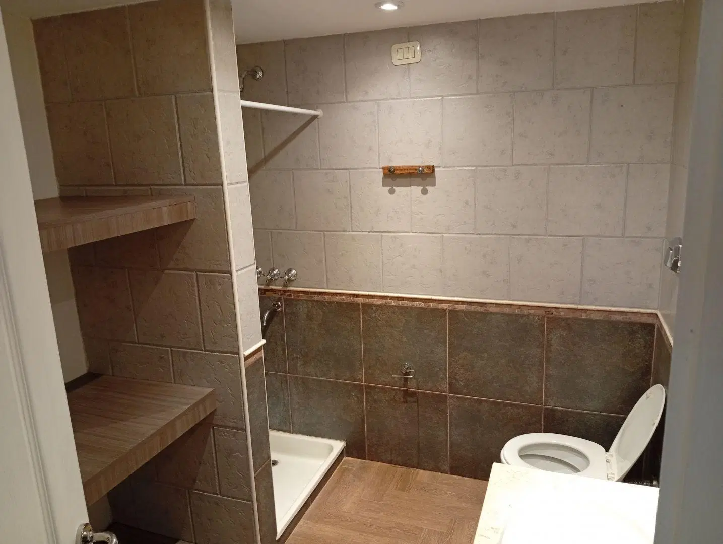 Casa 4 ambientes. | Aconquija al 500 2