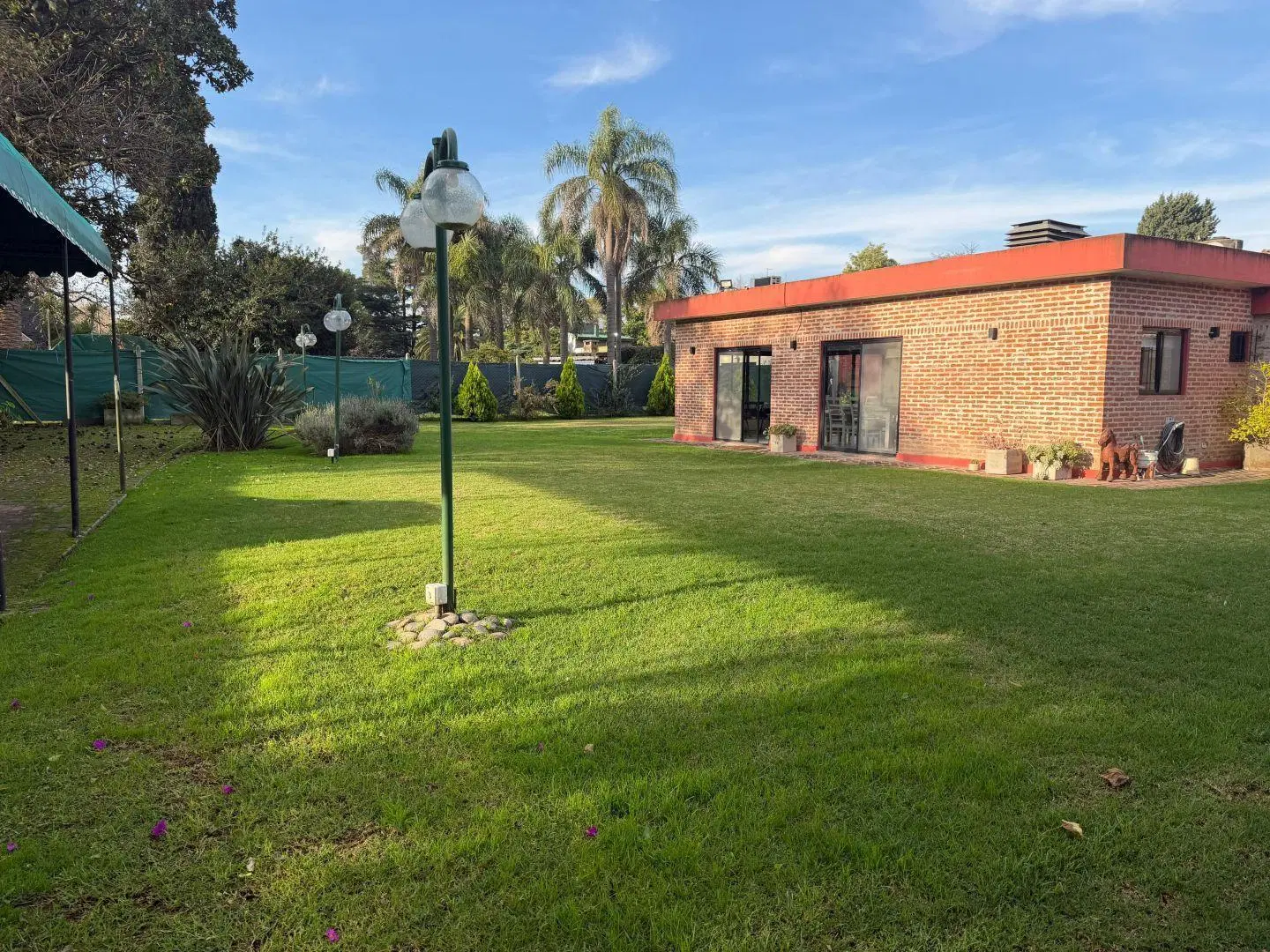 Casa 5 ambientes. | Lago Lacar al 800 4
