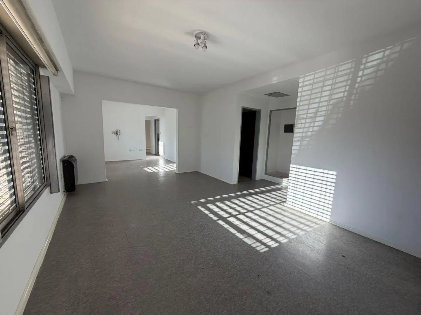 Casa 6 ambientes. | Serrano al 900 3