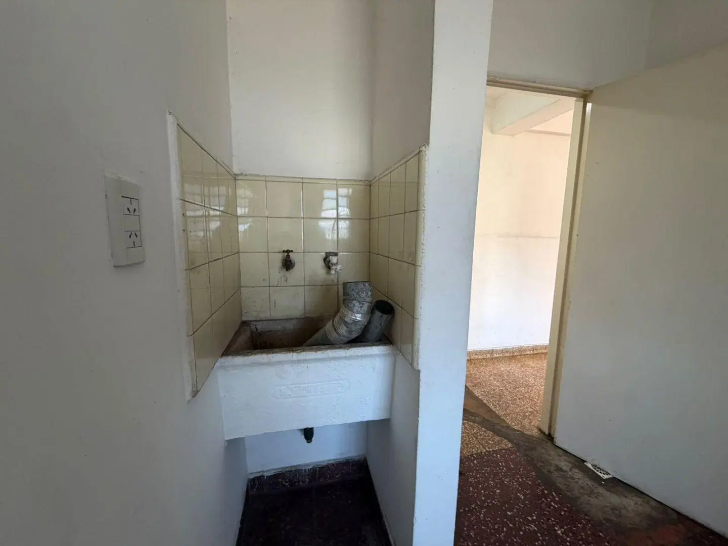 Departamento 3 ambientes. | Av Balbin al 1700 8