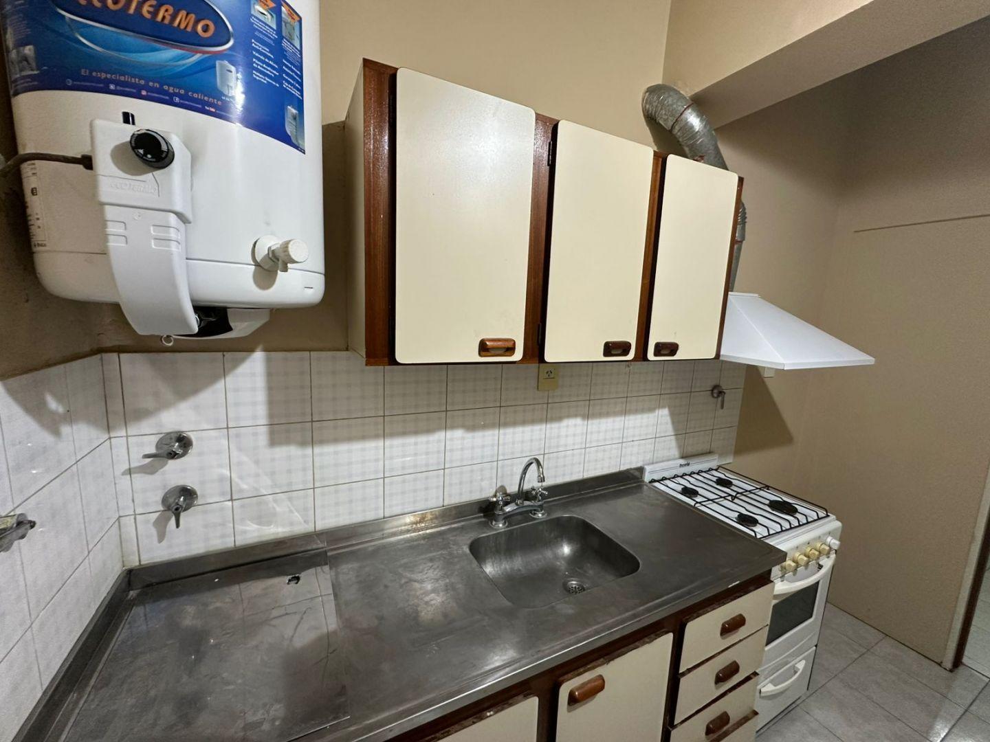 Foto de Departamento 1 ambientes 1 dormitorios. | Int. Juan Irigoin al 1100, imagen 5