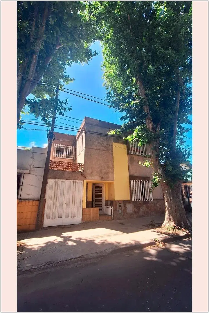JULIAN LEYVA 5509 SALADILLO RESIDENCIAL CASA 3 DORM. C/PATIO 3