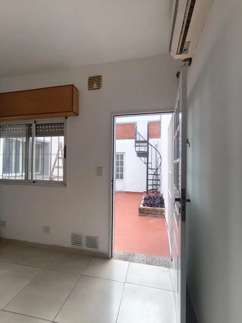 Casa interna 2 dorm. MARCOS PAZ 3784 3