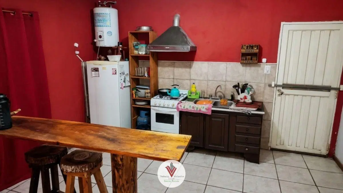 CASA 2 DORMITORIOS | 200 M2 | AMPLIO PATIO CON DEPOSITO | BARRIO PARQUE 4