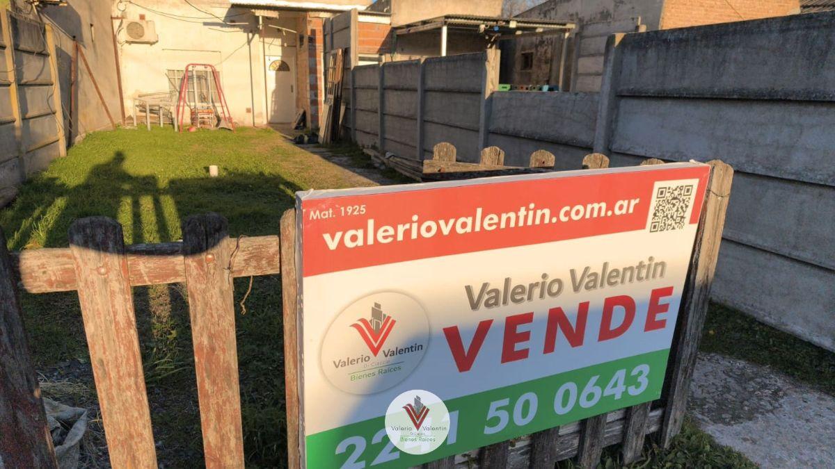 Foto de VENTA DE CASA CON LOCAL HABILITADO Y AMPLIO LOTE EN GENERAL BELGRANO, imagen 1