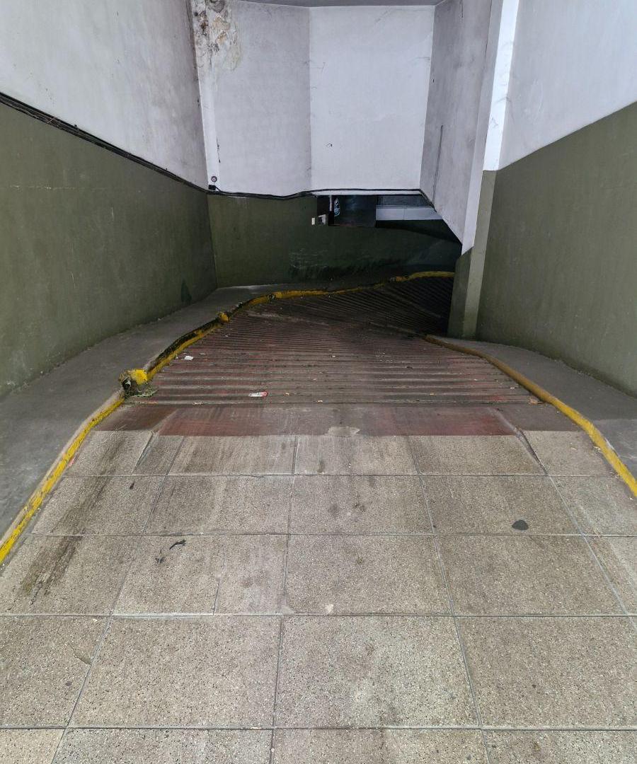 Foto de ¡Olvidate de dar vueltas buscando lugar! Cochera fija en excelente, imagen 2
