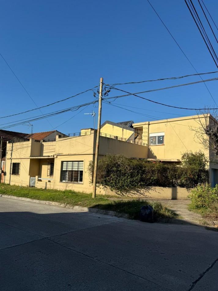 Foto de Casa 5 Amb a Refaccionar en Castelar Norte, imagen 3