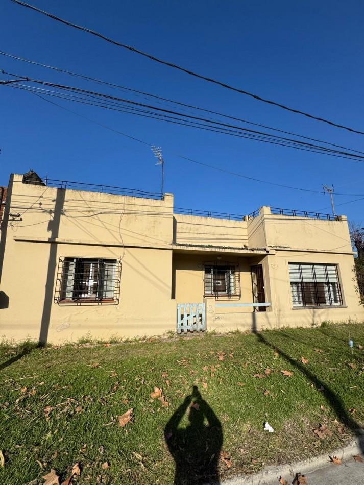 Foto de Casa 5 Amb a Refaccionar en Castelar Norte, imagen 1