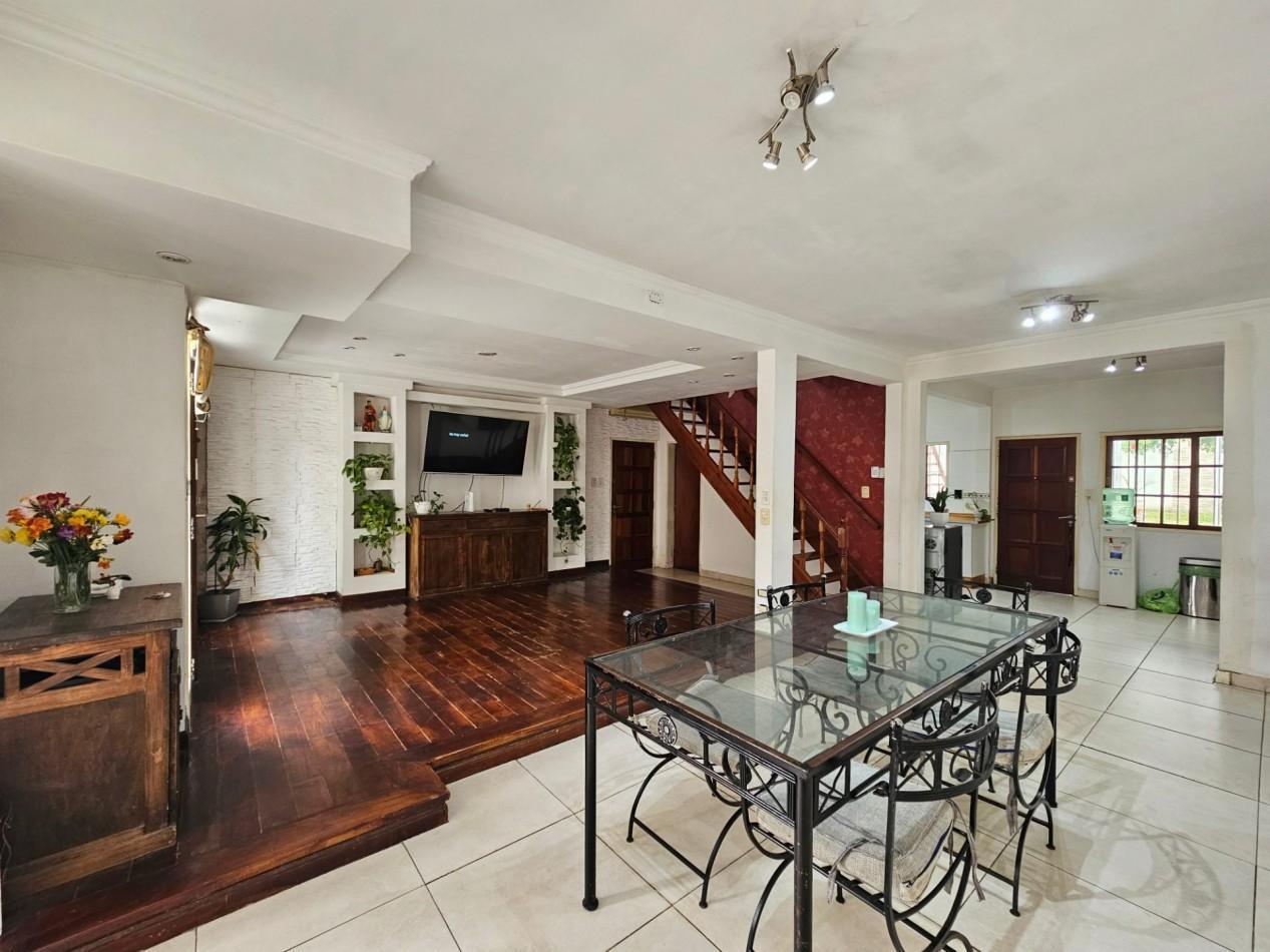 Foto de Chalet 5 Amb C/Piscina y Cochera en Ituzaingo Norte, imagen 4