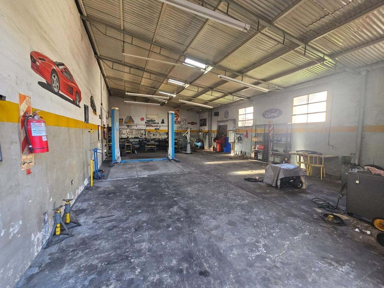 Foto de Casa + Galpon en Moron Zona Comercial, imagen 4