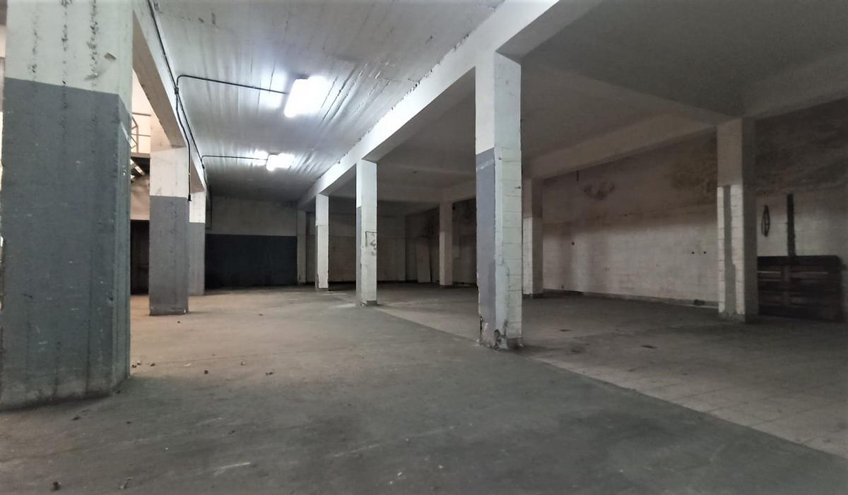 Depósito - Galpón de 630 m². Barracas - Venta 3
