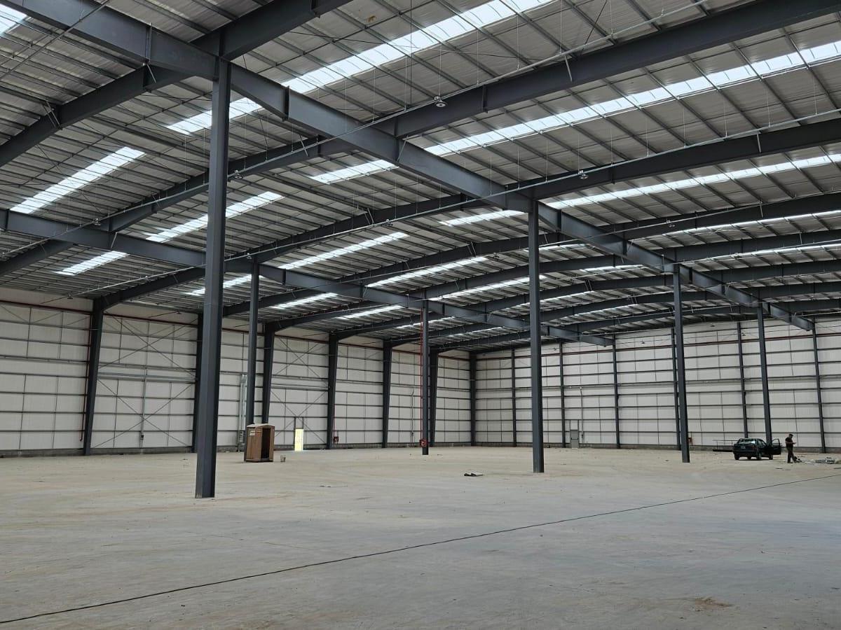 Depósito 10.000 m² - Carlos Spegazzini 2