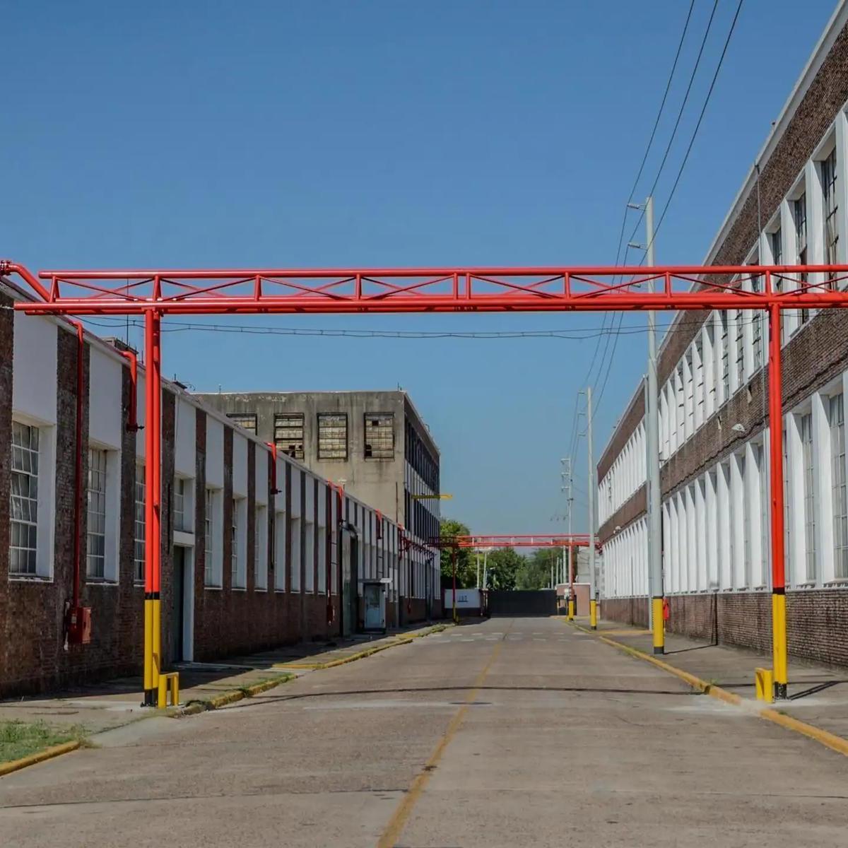 Naves Industriales en Alquiler en Bernal. 3