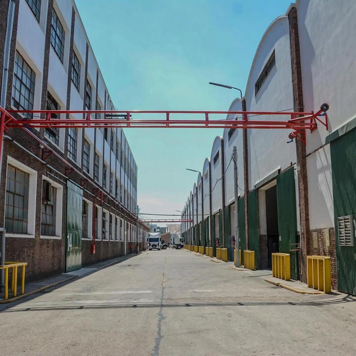 Naves Industriales en Alquiler en Bernal. 2