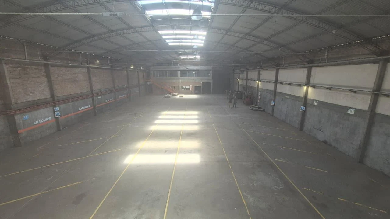 Depósito - Galpón de 2508 m2 en Nueva Pompeya - ALQUILER