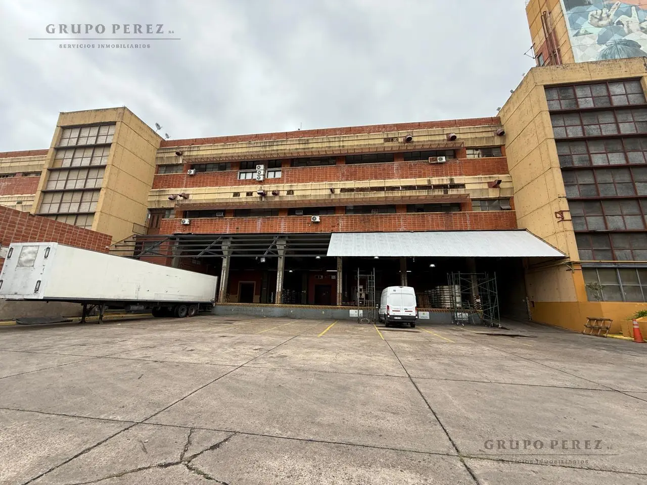 Depósito / Galpon de 400 m2 en Villa Soldati Venta o Alquiler 4