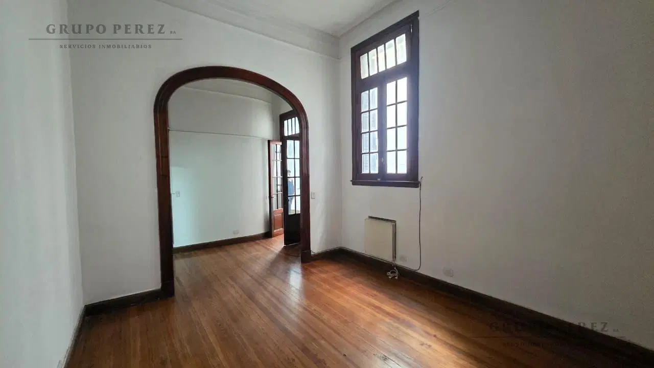 Oficina de 90 m2 en Monserrat - VENTA -ALQUILER 3