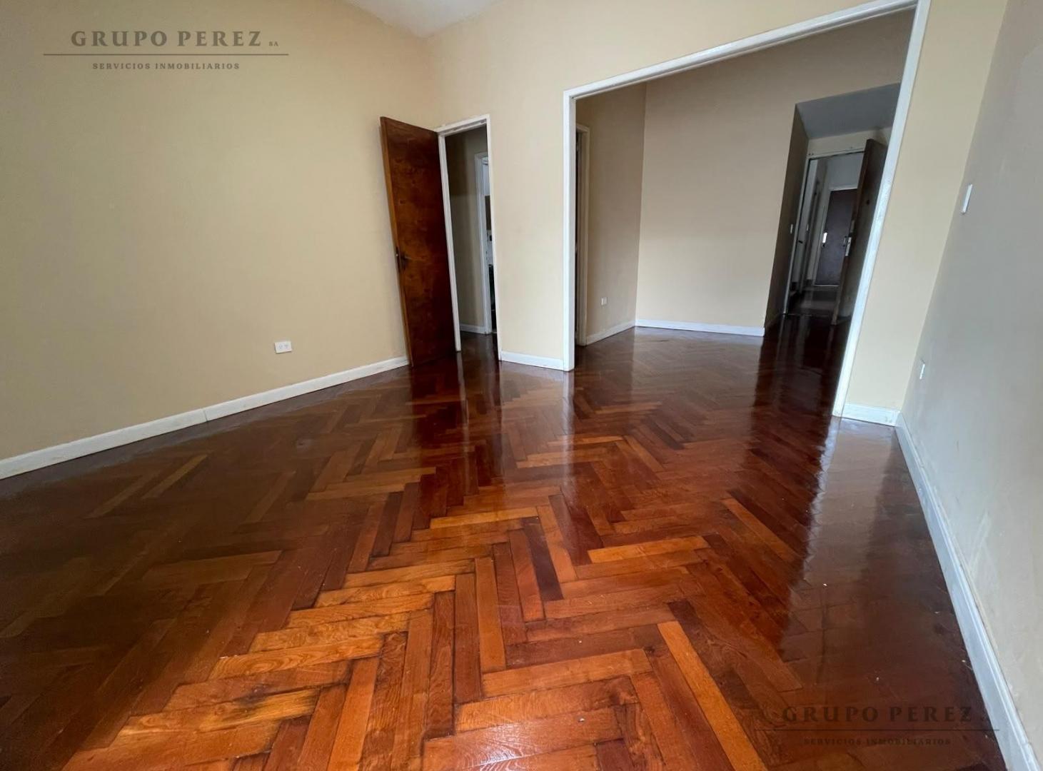 Foto de Departamento en Barracas de 4 ambientes en alquiler, imagen 2