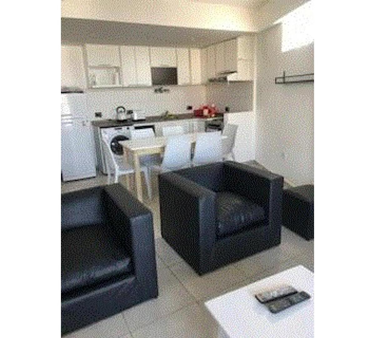 Vende 3 Amb 2 Baños Villa Urquiza Permuta Menor o Mayor 2