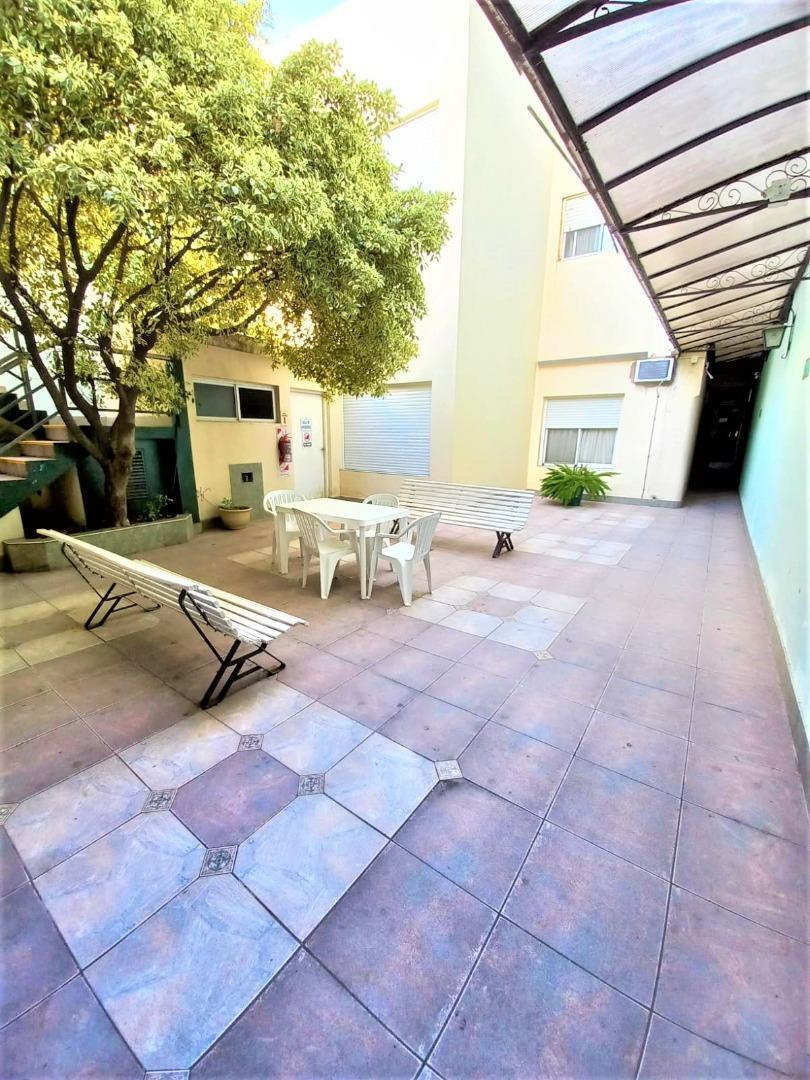 Hotel Doble Lote Apto Todo Rubro 4