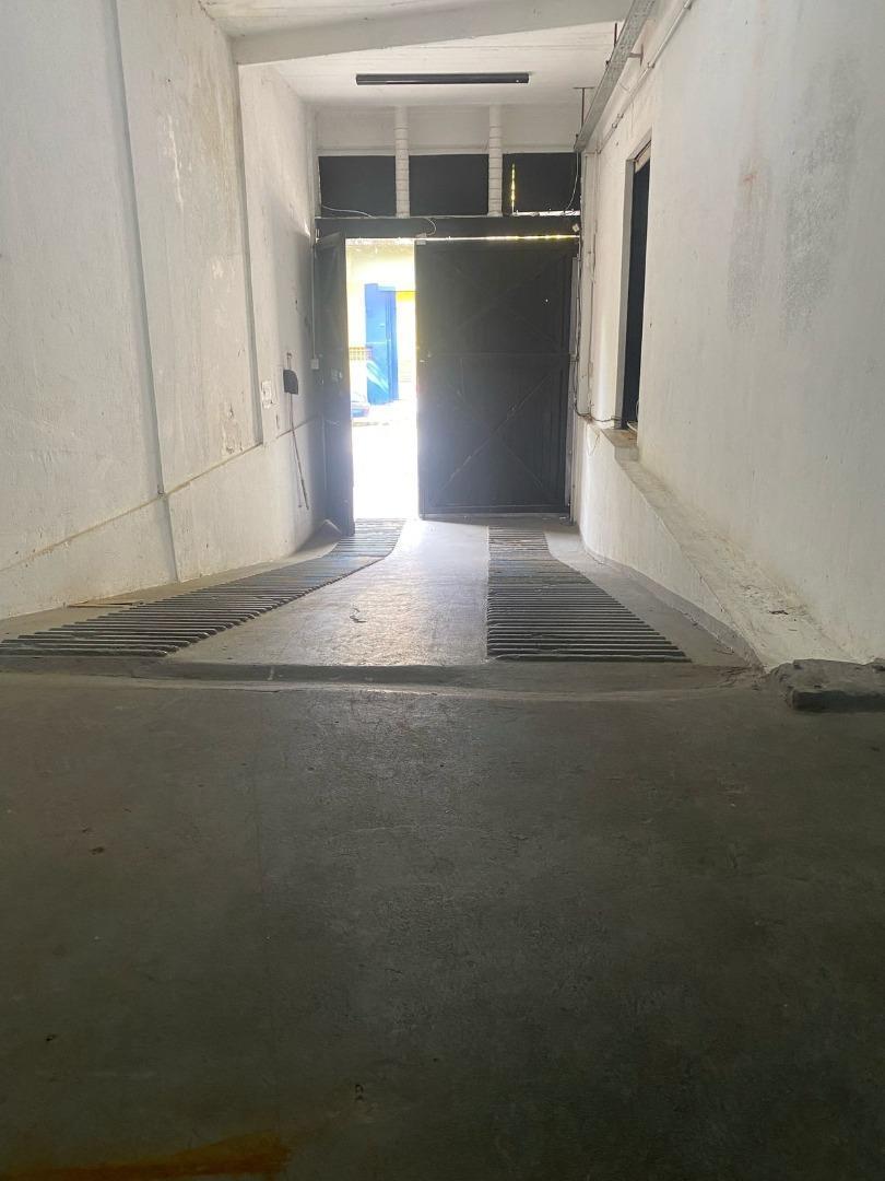 Venta Local PH 515 m² Gran Potencial 3