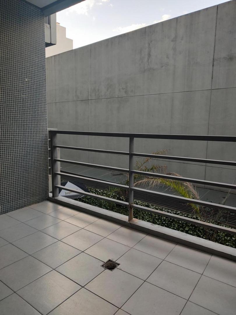 VENTA DEPTO MONOAMBIENTE TIPO HOTEL PILETA PARRILLA