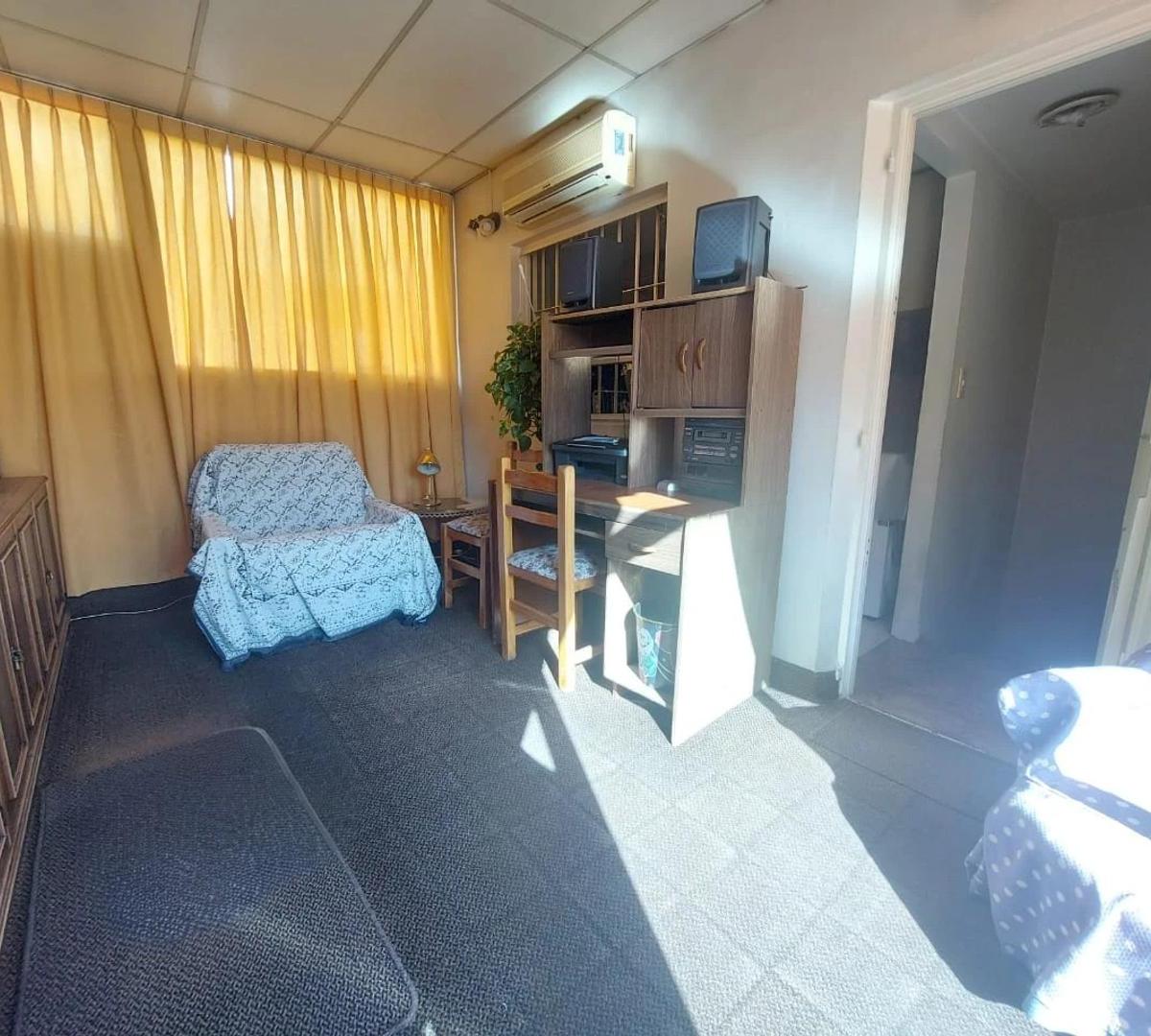 Hermoso Triplex en Caballito con Cochera 1