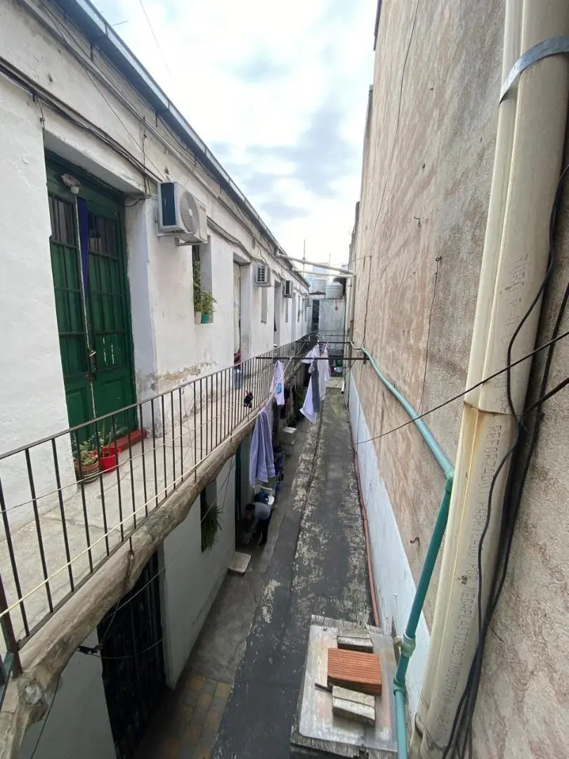 EDIFICIO PENSION 18 HAB + 5 PH + LOCAL COMERCIAL ALQUILADO 3