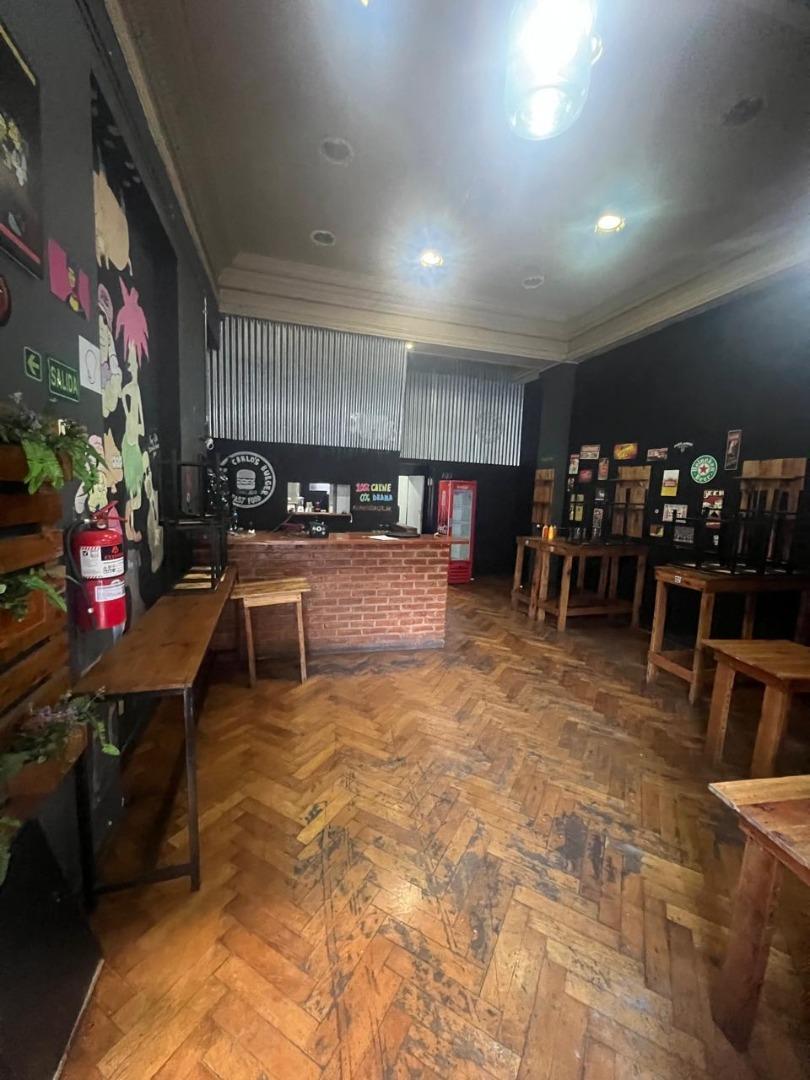 Espectacular Local gastronómico con instalaciones incluidas