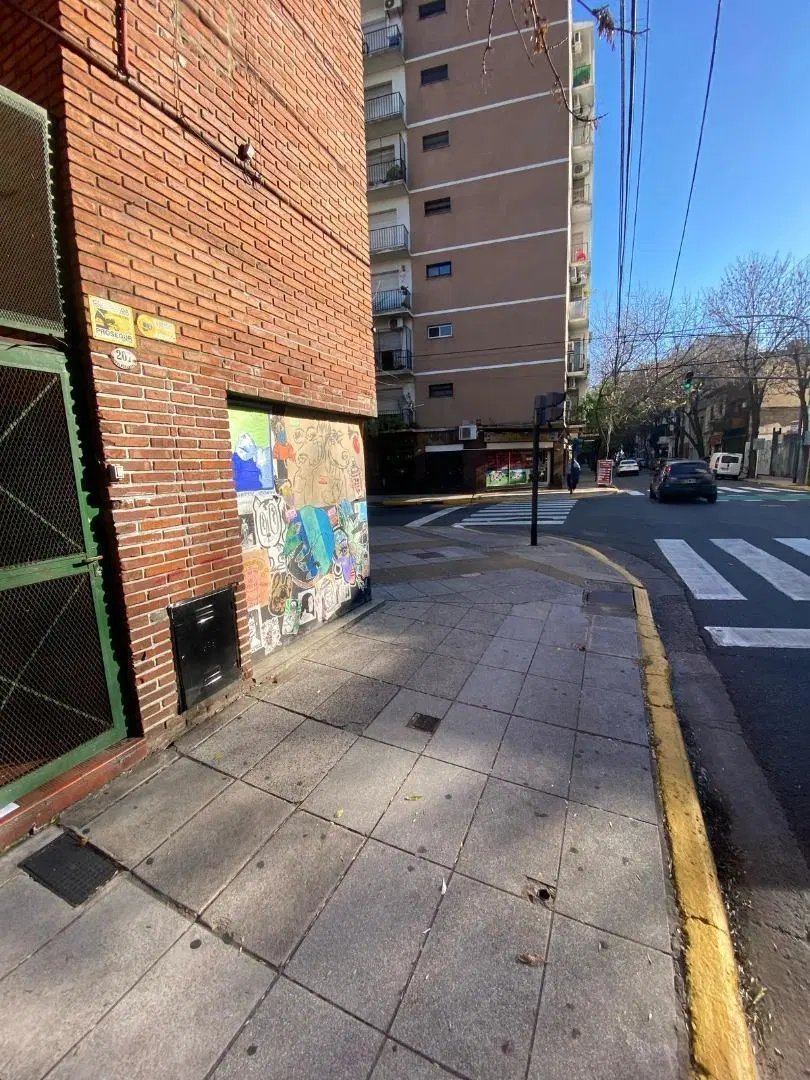 ESQUINA GASTRO CON TIRAJE SIN EXPENSAS 8