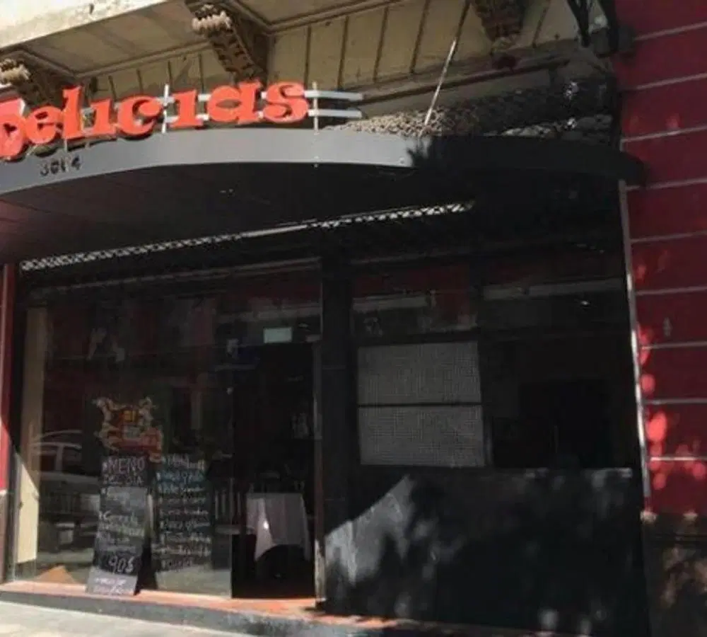 VENDE LOCAL CON RENTA SOBRE AV. RIVADAVIA PLENO ONCE 1