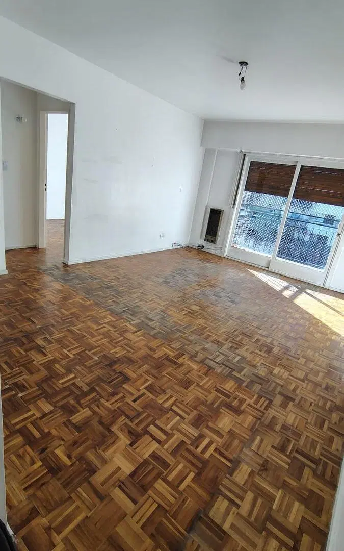 Departamento muy amplio, luminoso y con balcon! 3