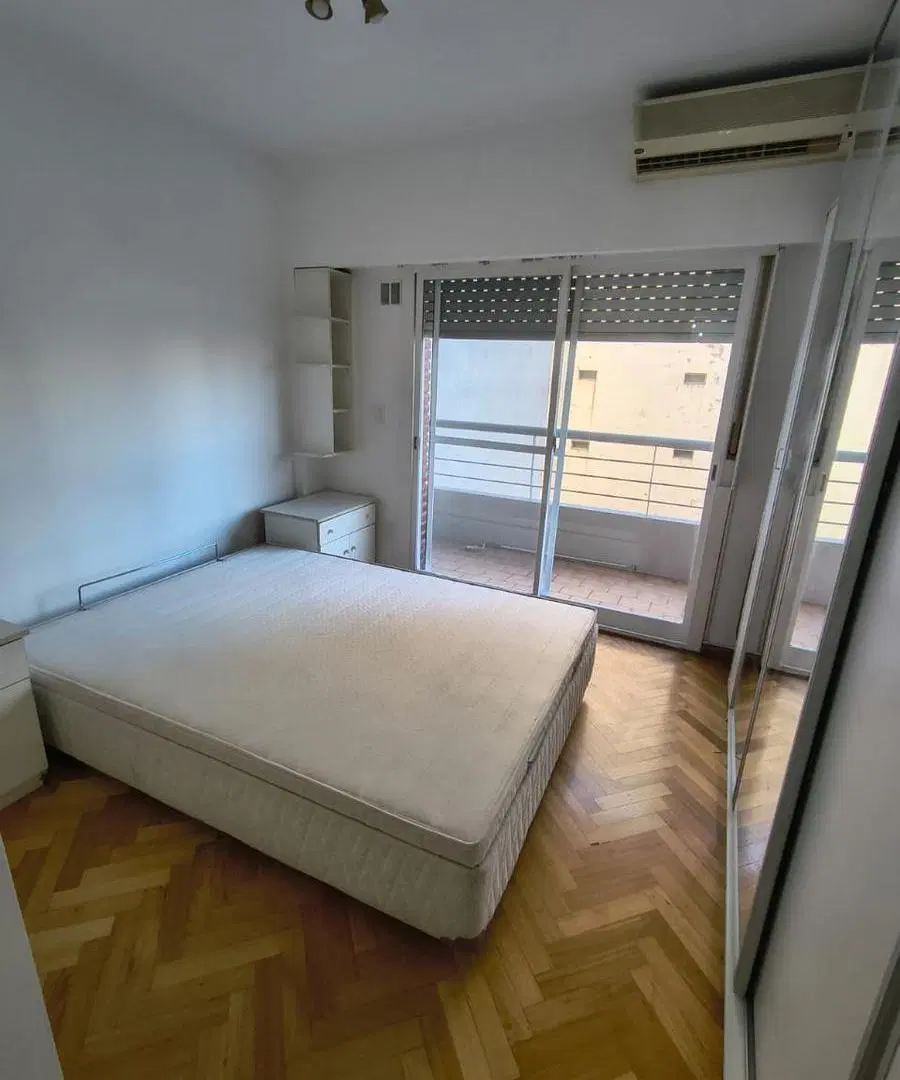 Alquiler departamento amplio monoambiente en almagro con balcon 1