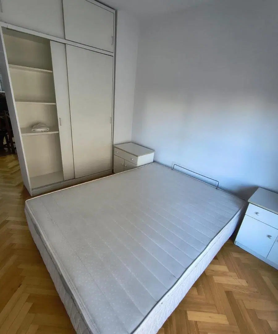 Alquiler departamento amplio monoambiente en almagro con balcon 2