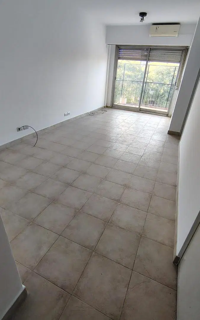 Departamento con gran balcon y losa radiante!!! 4
