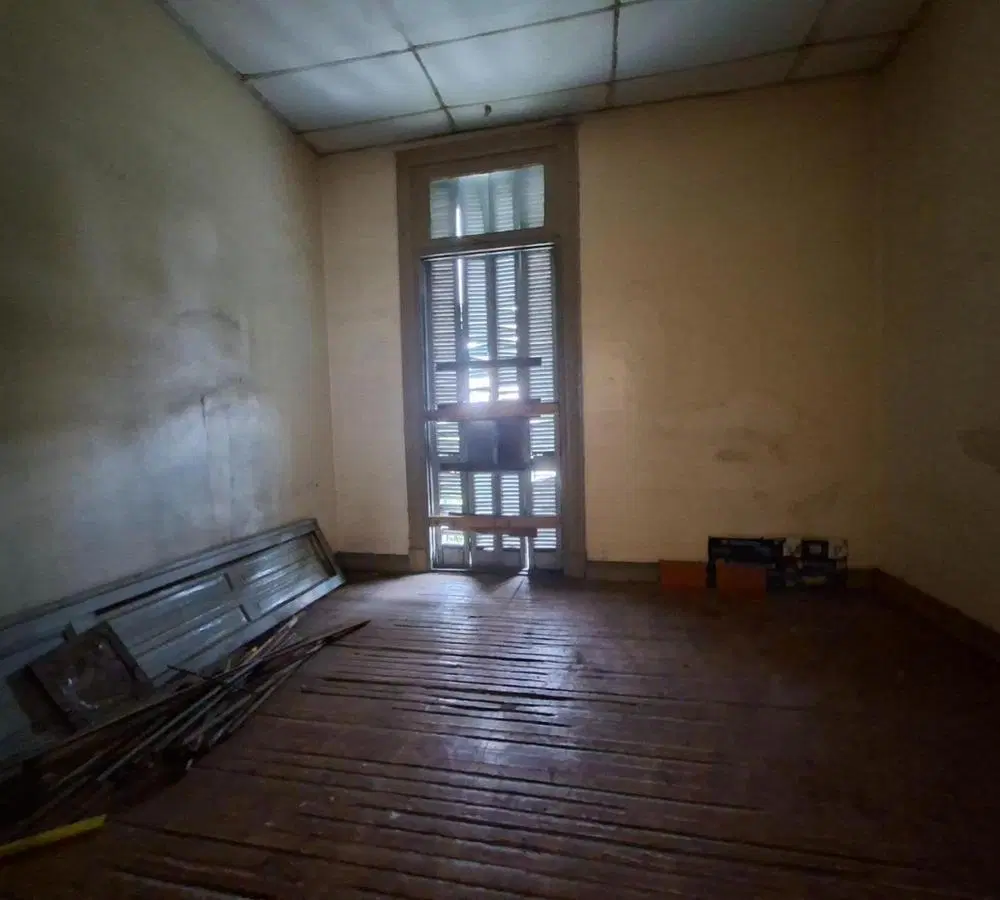 EDIFICIO COMPLETO LOTE PROPIO PERMUTA 25 habitaciones 8