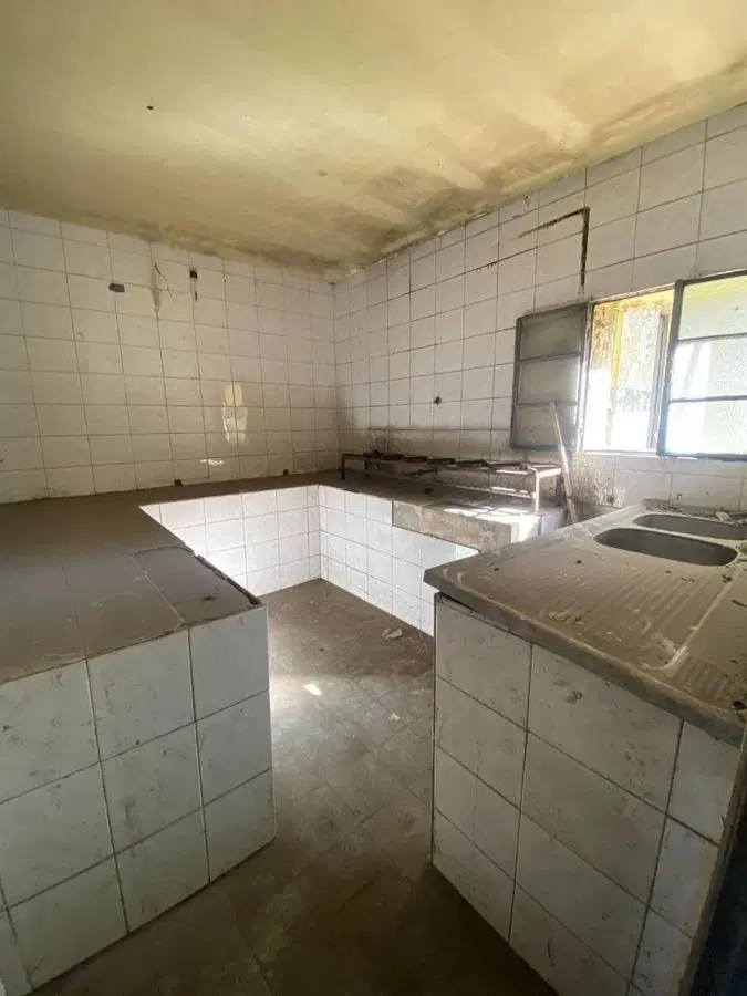 VENTA--INVERSION-HOTEL FAMILIAR A RECICLAR 43 HABITACIONES 3