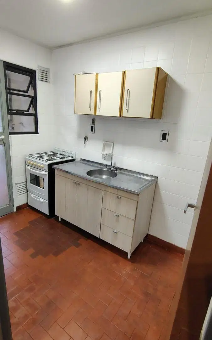 Departamento con balcon terraza 3